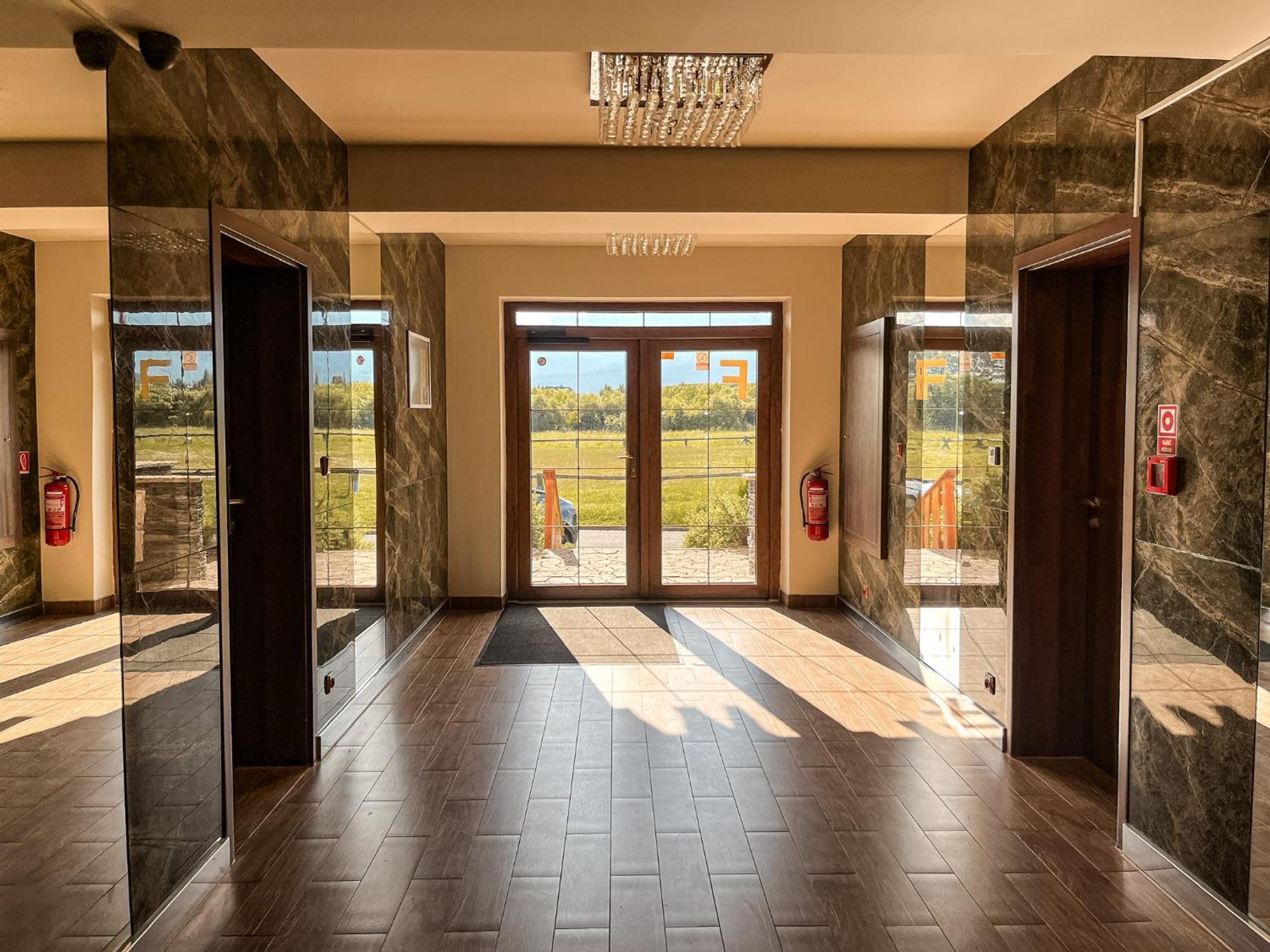 Tri Stity Apartment With Tatra View Terrace Vel'ka Lomnica Exterior foto