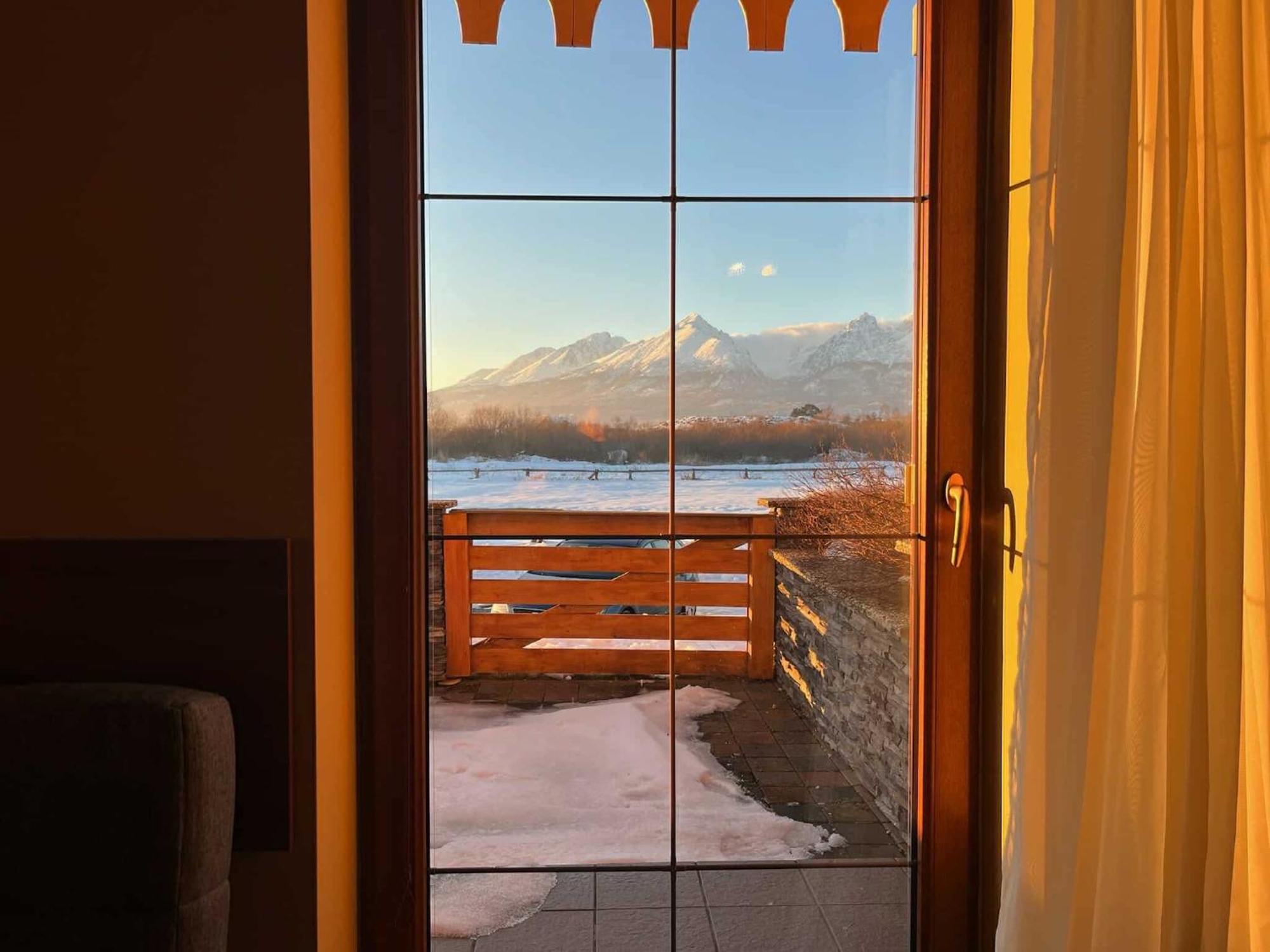 Tri Stity Apartment With Tatra View Terrace Vel'ka Lomnica Exterior foto